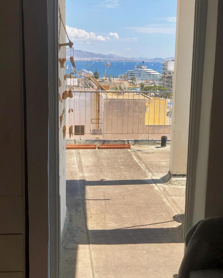 Cozy Seaview Studio - Piraeus Apartment Ngoại thất bức ảnh